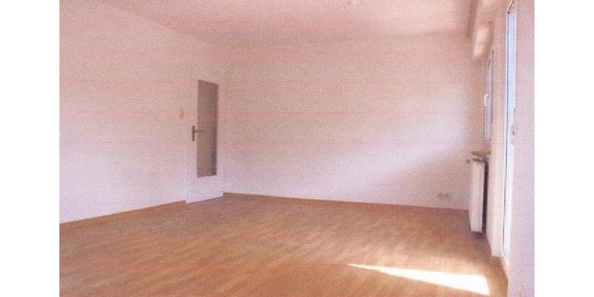 Etagenwohnung Stuttgart Stuttgart-Mitte - 3 Zimmer, 82 m&sup2;, 360.000&euro; | Angebot:25436255