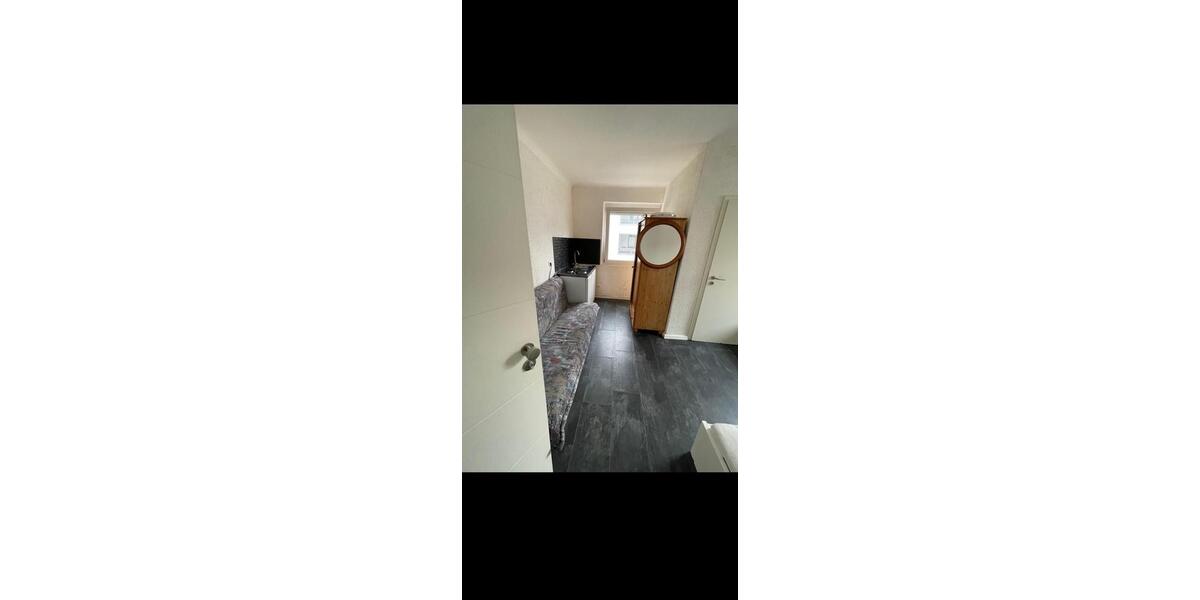 Etagenwohnung Weil der Stadt - 1 Zimmer, 20 m&sup2;, 750&euro; | Angebot:26326741
