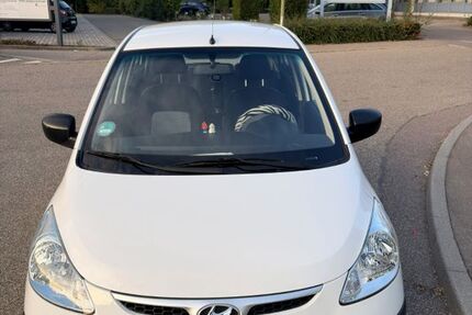 Hyundai i10 28.500 km 3.900 &euro; Ditzingen 71254