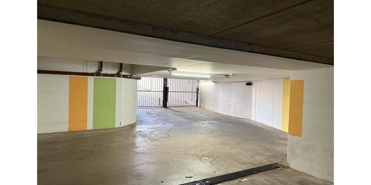 Dachgeschoßwohnung Sindelfingen Sindelfingen (Stadt) - 1 Zimmer, 50 m&sup2;, 750&euro; | Angebot:25995001