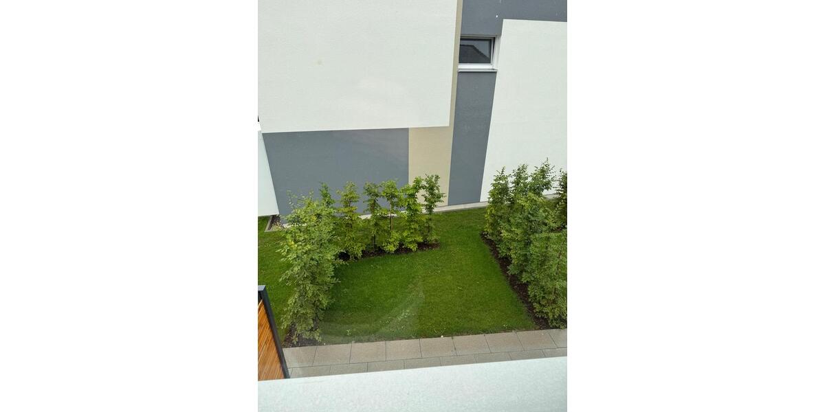 Reihenhaus Ludwigsburg Oßweil - 5.5 Zimmer, 108 m&sup2;, 1.950&euro; | Angebot:25643747