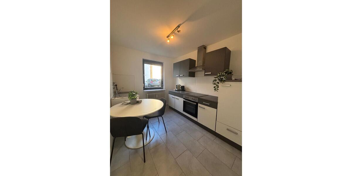 Erdgeschoßwohnung Stuttgart Stuttgart-Süd - 1 Zimmer, 46 m&sup2;, 900&euro; | Angebot:25906947