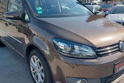 VW Touran 253.919 km 6.999 &euro; Fellbach 70736
