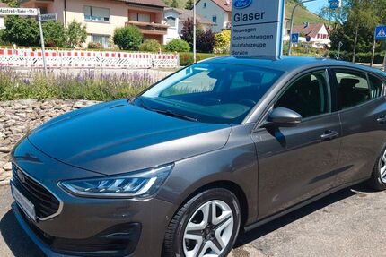 Ford Focus 40.892 km 14.990 &euro; Illingen - Schützingen 75428
