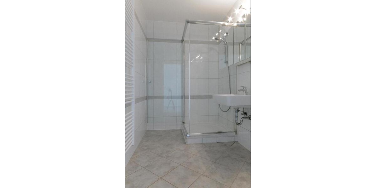 Etagenwohnung Leonberg - 3.5 Zimmer, 87 m&sup2;, 249.000&euro; | Angebot:23448959