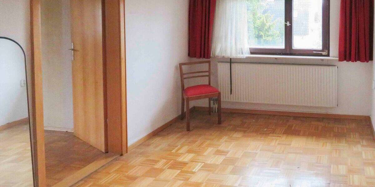 Einfamilienhaus Schwaigern - 5 Zimmer, 145 m&sup2;, 345.000&euro; | Angebot:25929038