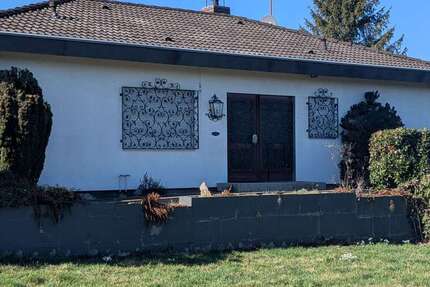 Haus Tiefenbronn - 5 Zimmer, 119 m&sup2;, 549.000&euro; | Angebot:23525244