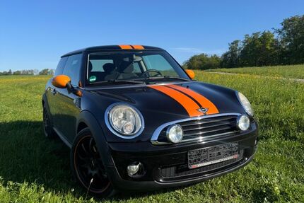 Mini ONE 127.358 km 3.380 &euro; Wüstenrot 71543