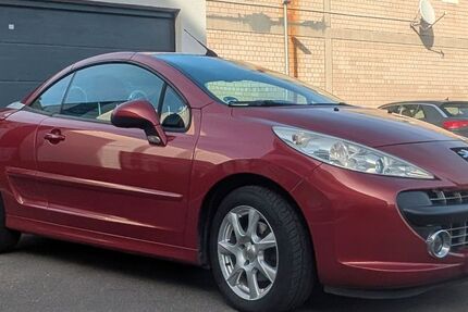 Peugeot 207 185.000 km 2.390 &euro; Bietigheim-Bissingen 74321