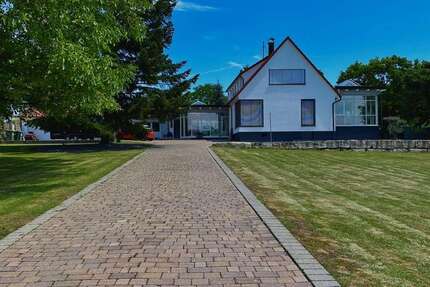 Haus Affalterbach - 8.5 Zimmer, 300 m&sup2;, 1.649.000&euro; | Angebot:22856832