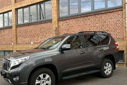 Toyota Land Cruiser 190.000 km 30.600 &euro; Ludwigsburg 71638