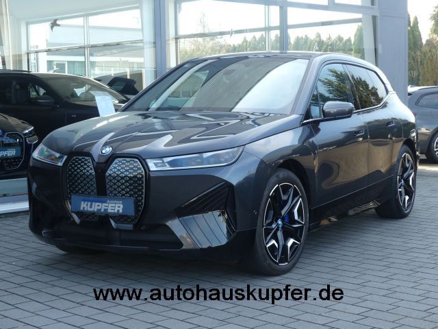 BMW iX 7.240 km 68.700 &euro; Vaihingen / Enz 71665