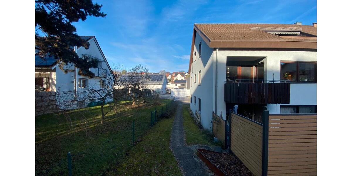 Etagenwohnung Weissach - 3.5 Zimmer, 83 m&sup2;, 299.000&euro; | Angebot:26626475