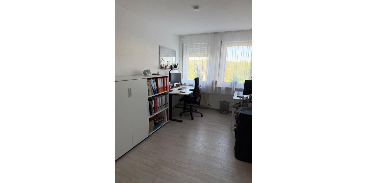 Etagenwohnung Vaihingen an der Enz - 3.5 Zimmer, 77 m&sup2;, 281.050&euro; | Angebot:27118386