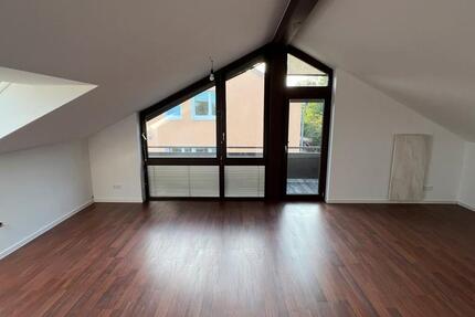 Wohnung Stuttgart Birkach - 4 Zimmer, 79 m&sup2;, 1.300&euro; | Angebot:27590270
