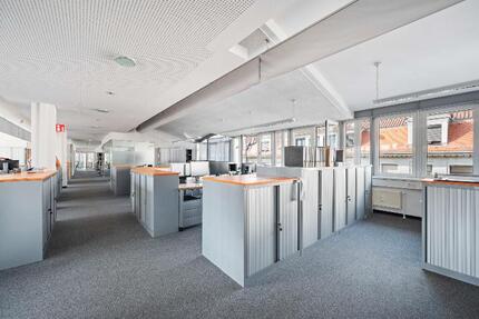 Gewerbeobjekt Stuttgart Stuttgart-Süd - 595&euro; | Angebot:25969064