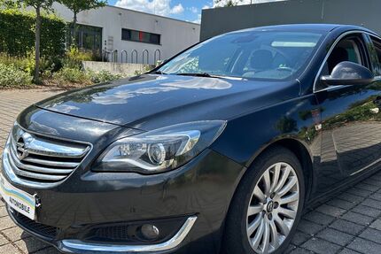 Opel Insignia 130.000 km 7.900 &euro; Remseck am Neckar 71686