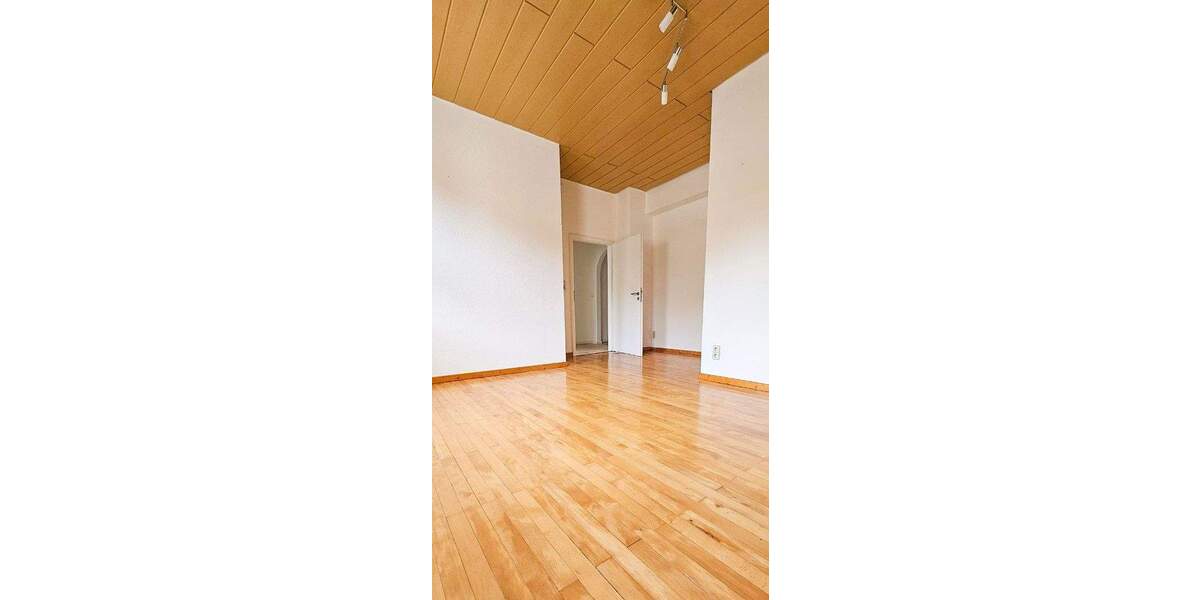 Etagenwohnung Esslingen Stadtmitte - 5 Zimmer, 153 m&sup2;, 589.000&euro; | Angebot:25753341