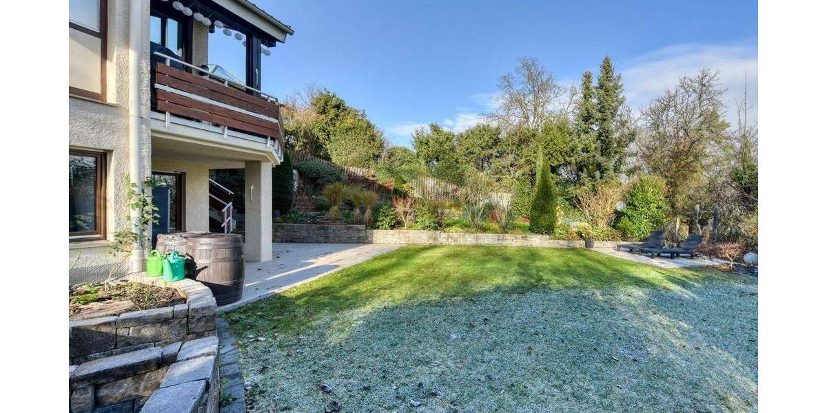 Reihenmittelhaus Gerlingen - 4 Zimmer, 156 m&sup2;, 890.000&euro; | Angebot:25729895