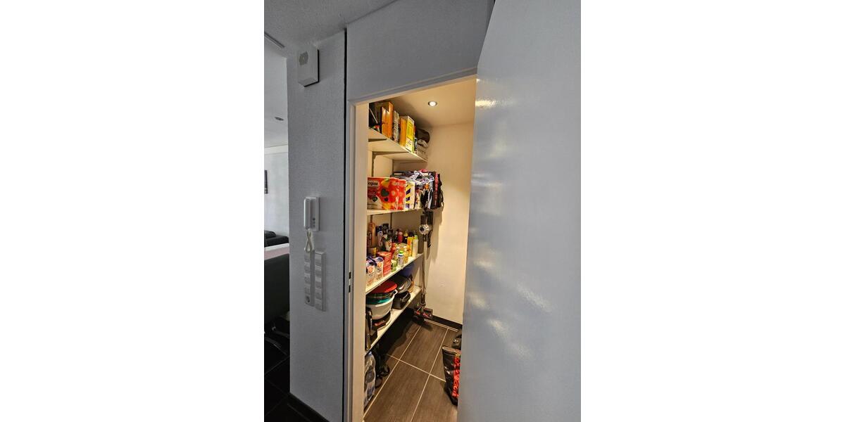 Etagenwohnung Leonberg - 3 Zimmer, 80 m&sup2;, 415.000&euro; | Angebot:26048610