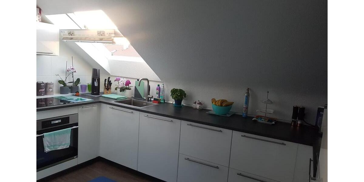 Dachgeschoßwohnung Ditzingen - 3 Zimmer, 87 m&sup2;, 1.150&euro; | Angebot:25312617