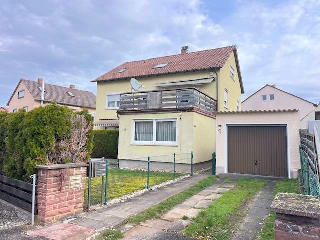 Einfamilienhaus Lauffen am Neckar - 8 Zimmer, 203 m&sup2;, 485.000&euro; | Angebot:27048448