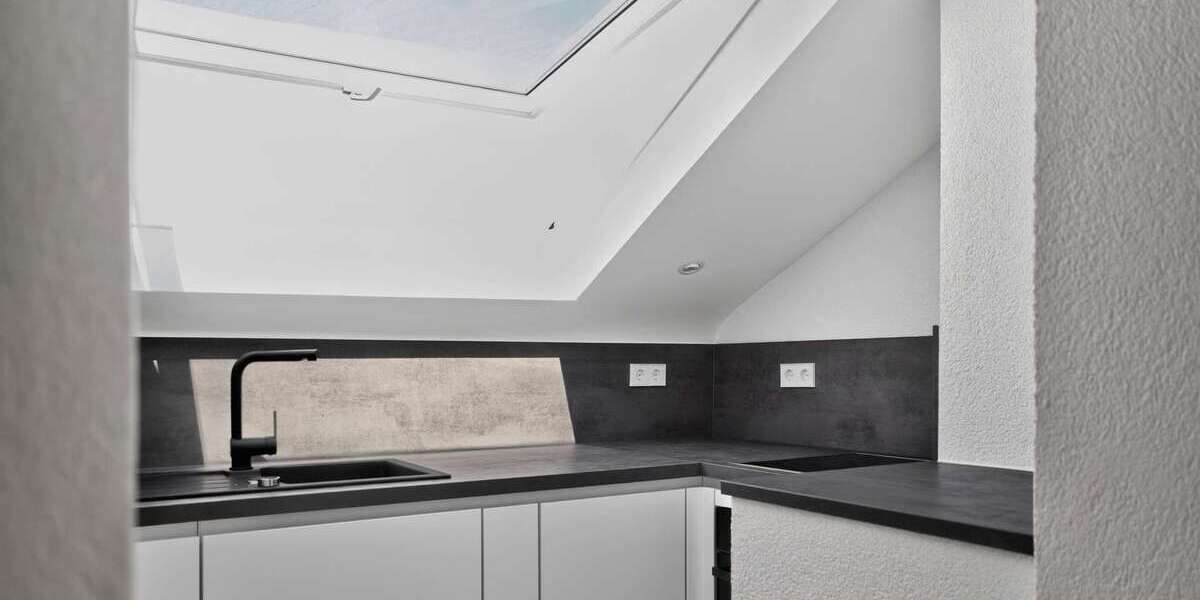 Erstbezug nach Kernsanierung – Moderne 3-Zimmer-Dachgeschosswohnung mit EBK & Fußbodenheizung - Dachgeschoßwohnung Kornwestheim | Angebot:27190944