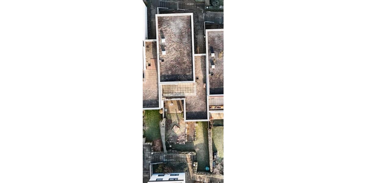 Erdgeschoßwohnung Esslingen am Neckar Brühl - 4.5 Zimmer, 114 m&sup2;, 1.350&euro; | Angebot:26341258