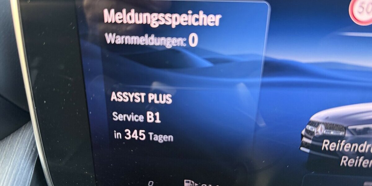 Mercedes-Benz GLC 200 AMG Line 4Matic*Panorama,Leder,LED,* 11.800 km 53.999 &euro; Schorndorf 73614