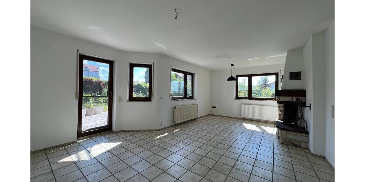 Einfamilienhaus Schwieberdingen - 8 Zimmer, 202 m&sup2;, 950.000&euro; | Angebot:25706113