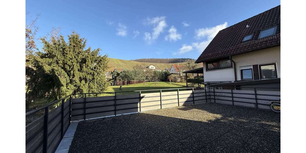 Einfamilienhaus Weinstadt - 6 Zimmer, 142 m&sup2;, 265.000&euro; | Angebot:27024317