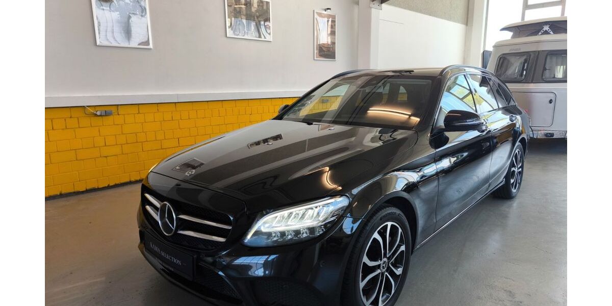 Mercedes-Benz C 300 107.000 km 25.400 &euro; Oberboihingen (bei Stuttgart) 72644