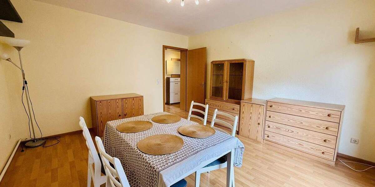 Etagenwohnung Stuttgart Bad Cannstatt - 3 Zimmer, 59 m&sup2;, 249.000&euro; | Angebot:25669339