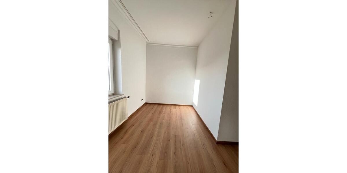 Etagenwohnung Stuttgart Feuerbach - 3 Zimmer, 77 m&sup2;, 1.300&euro; | Angebot:25821682