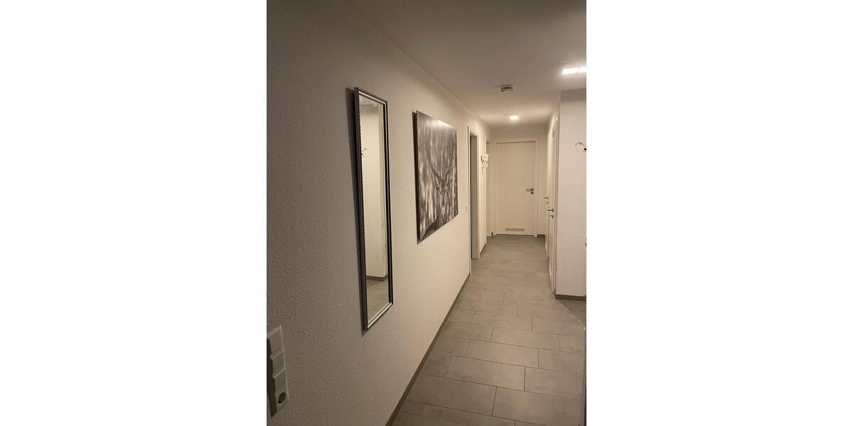 Etagenwohnung Hemmingen - 3.5 Zimmer, 85 m&sup2;, 1.400&euro; | Angebot:27536173