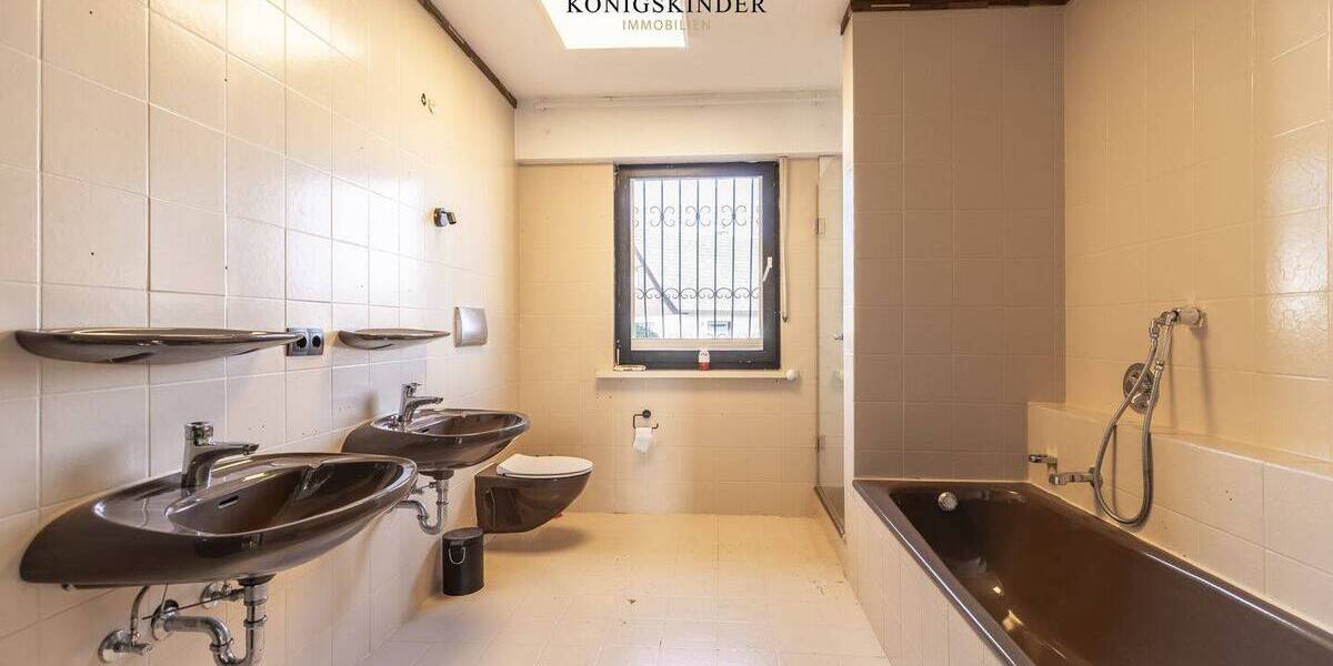 Einfamilienhaus Tiefenbronn / Lehningen Lehningen - 5 Zimmer, 166 m&sup2;, 599.000&euro; | Angebot:25984388