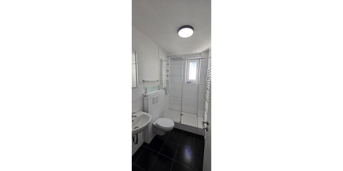 Etagenwohnung Stuttgart Bad Cannstatt - 1 Zimmer, 38 m&sup2;, 600&euro; | Angebot:25831183