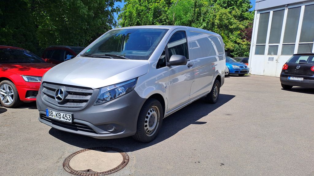 Mercedes-Benz Vito 207.550 km 13.490 &euro; Stuttgart 70374