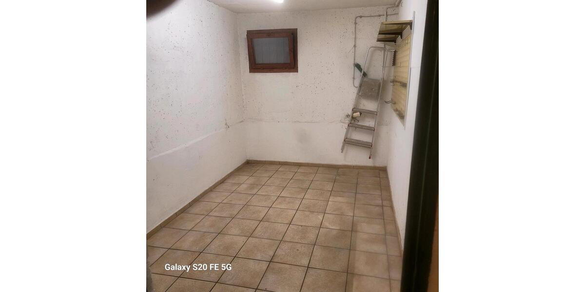 Doppelhaushälfte Ludwigsburg Pflugfelden - 8 Zimmer, 198 m&sup2;, 739.000&euro; | Angebot:26038781