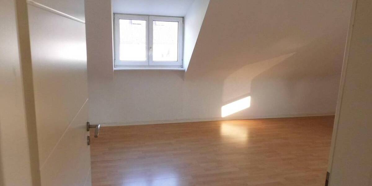 Mehrfamilienhaus, Wohnhaus Stuttgart Bad Cannstatt - 2 Zimmer, 442 m&sup2;, 1.690.000&euro; | Angebot:26376987