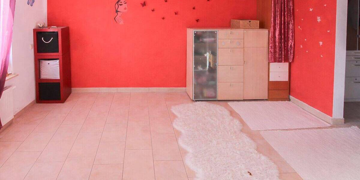 Etagenwohnung Esslingen am Neckar Mettingen - 1 Zimmer, 31 m&sup2;, 140.000&euro; | Angebot:26764140