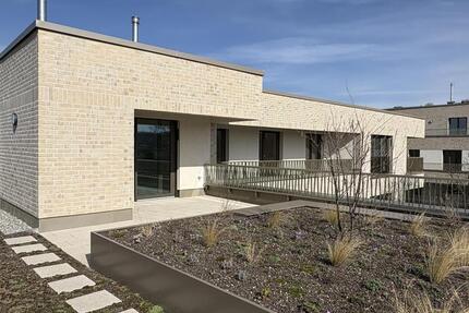 Wohnung Leonberg - 4 Zimmer, 124 m&sup2;, 2.472&euro; | Angebot:24919337