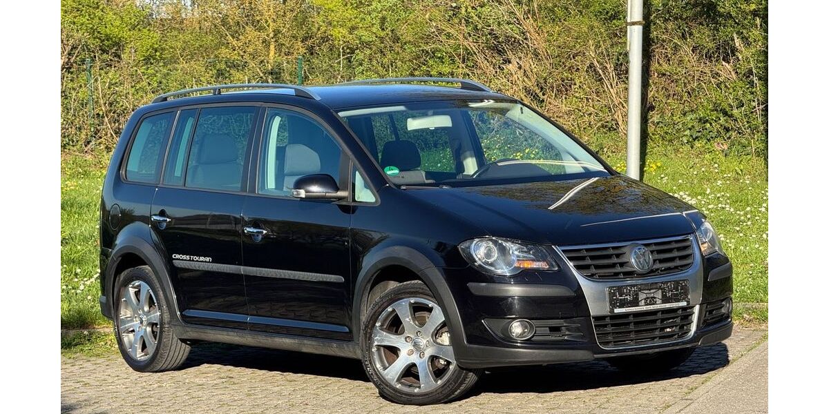VW Touran 177.000 km 6.500 &euro; Murr 71711