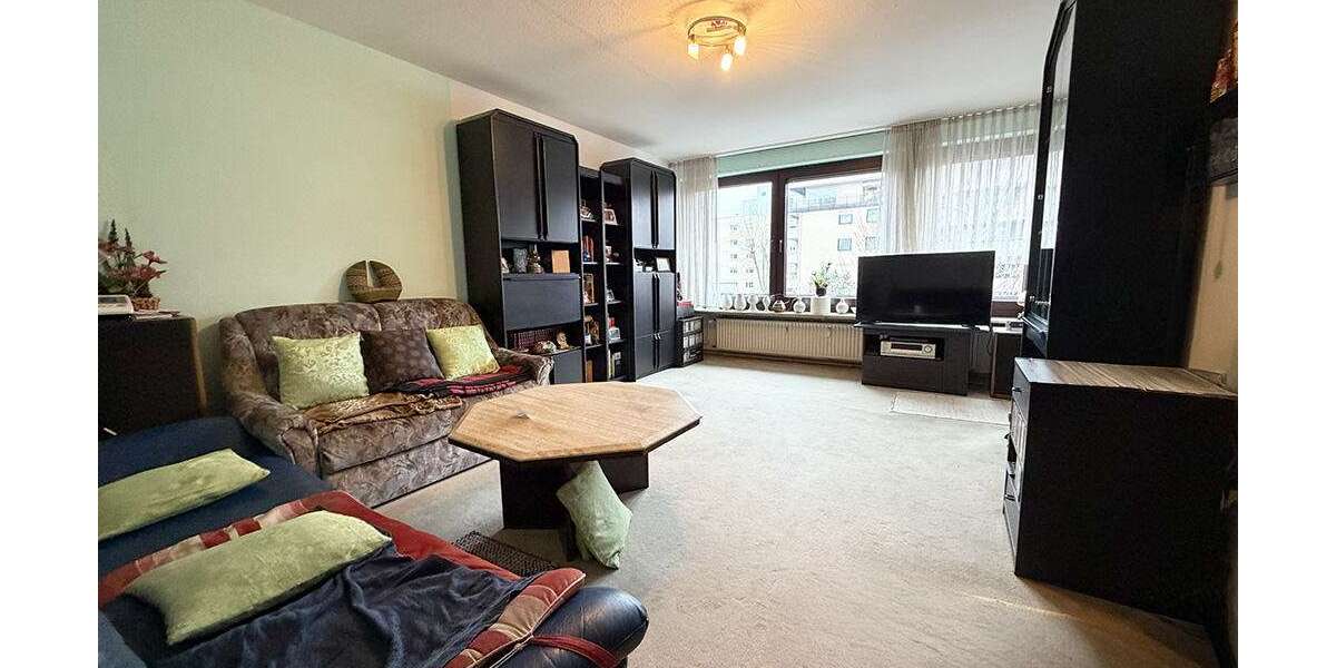 Etagenwohnung Ludwigsburg Hoheneck - 2 Zimmer, 64 m&sup2;, 199.000&euro; | Angebot:25793072