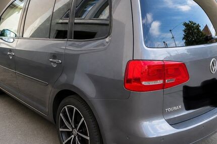 VW Touran 175.000 km 6.150 &euro; Fellbach 70736