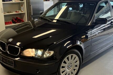 BMW 320 227.498 km 7.900 &euro; stuttgart 70374