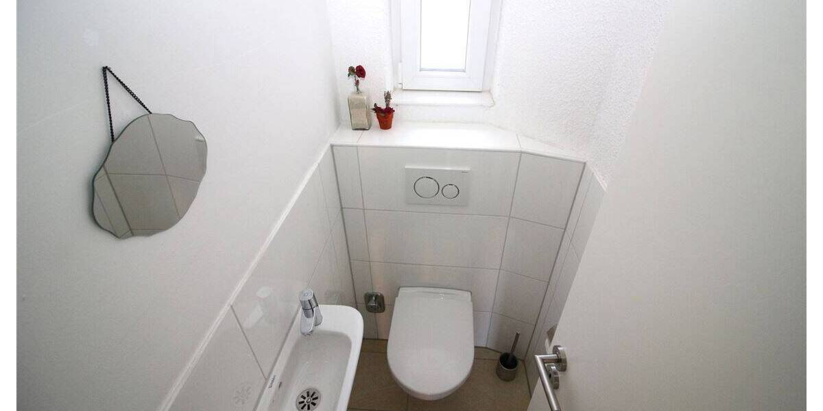 Etagenwohnung Stuttgart Süd - 3 Zimmer, 60 m&sup2;, 330.000&euro; | Angebot:25678496