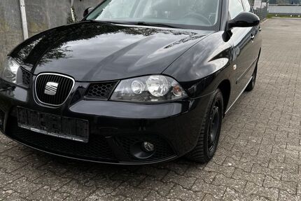 Seat Ibiza 98.000 km 3.290 &euro; Leonberg 71229