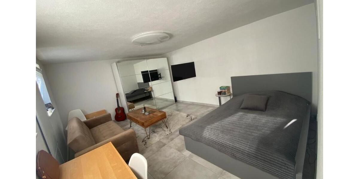 Erdgeschoßwohnung Stuttgart Luginsland - 1 Zimmer, 40 m&sup2;, 950&euro; | Angebot:27541527