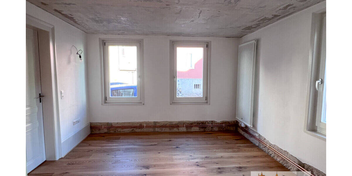 Etagenwohnung Esslingen Stadtmitte - 3 Zimmer, 80 m&sup2;, 980&euro; | Angebot:26038217